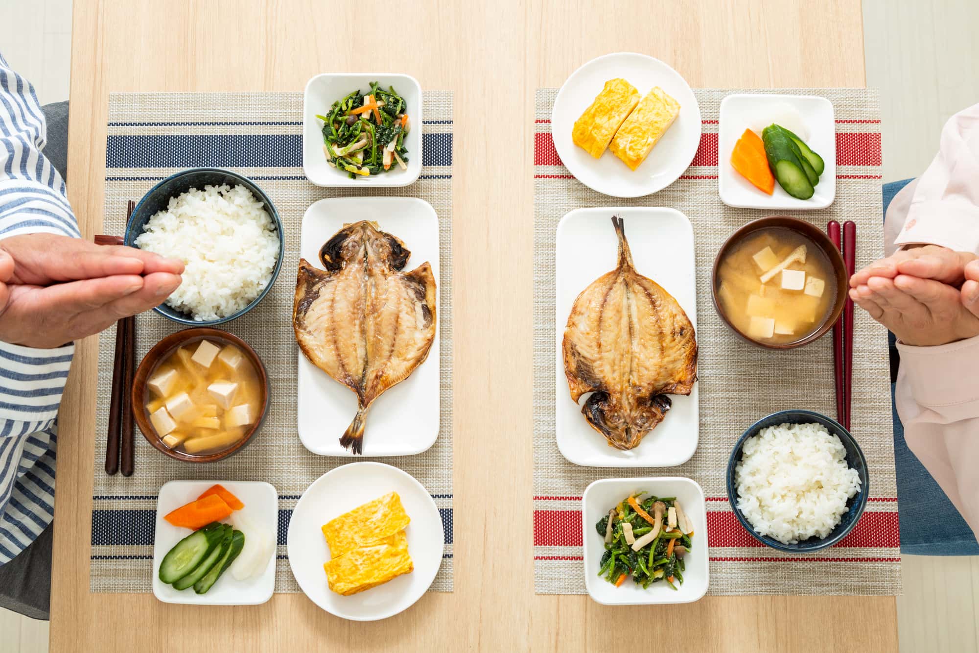 インプラント周囲炎の予防法の1つ正しい食生活のイメージ