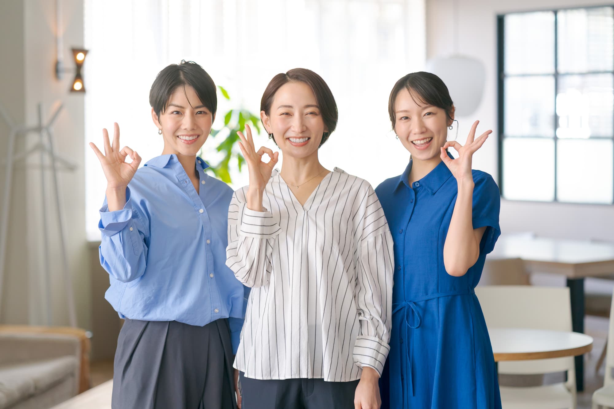 歯周病を予防して健康に過ごす女性達